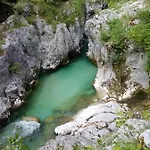 Over The River Ferienhaus