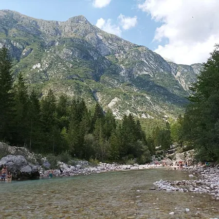 Over The River Ferienhaus Bovec
