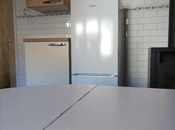 Over The River Semesterbostad