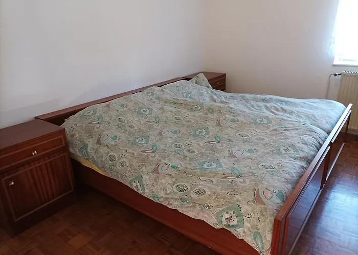 別荘 Over The River ボヴェツ