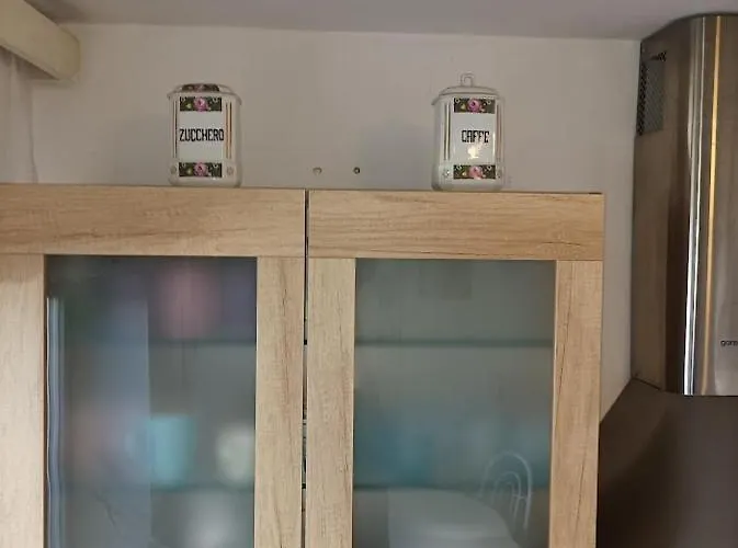 Semesterbostad Over The River